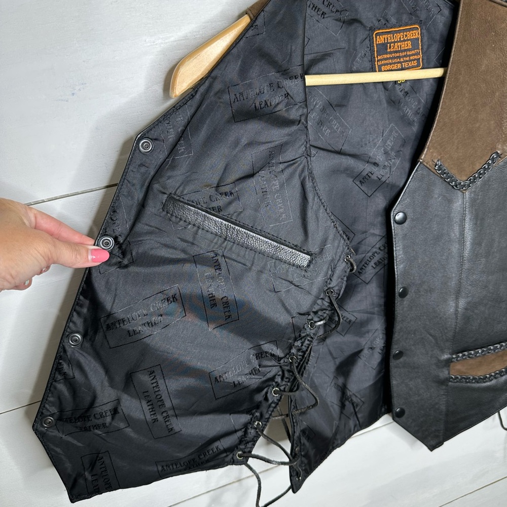 **SOLD**Vintage Antelope Creek Leather Western Vest Black Brown Braided Classic - Picture 10 of 10